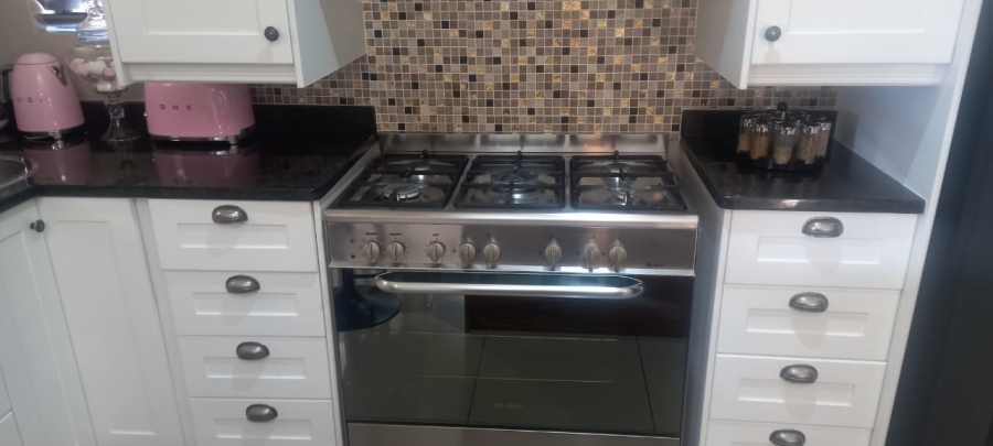 3 Bedroom Property for Sale in Wild Olive Estate Free State